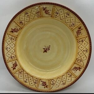 Del Vino Trellis by Fitz & Floyd Pasta Bowl